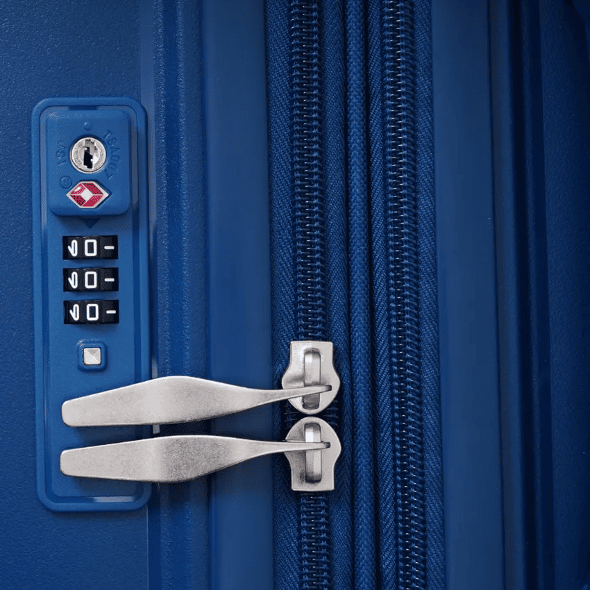 main image for Cara Mengunci Koper dan Setting Password Baru, Gak Ribet!