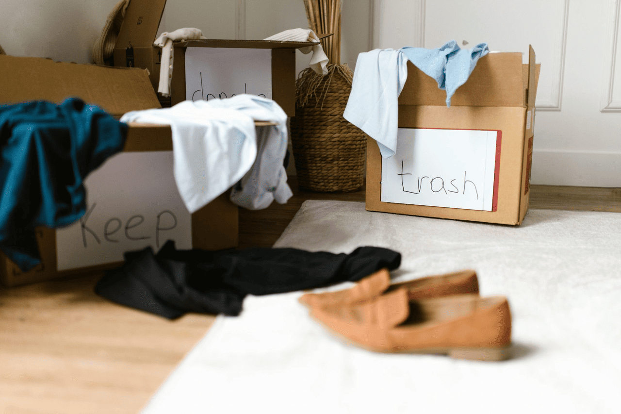 main image for Apa Itu Decluttering? Ini Tips Merapikan Barang di Rumah!