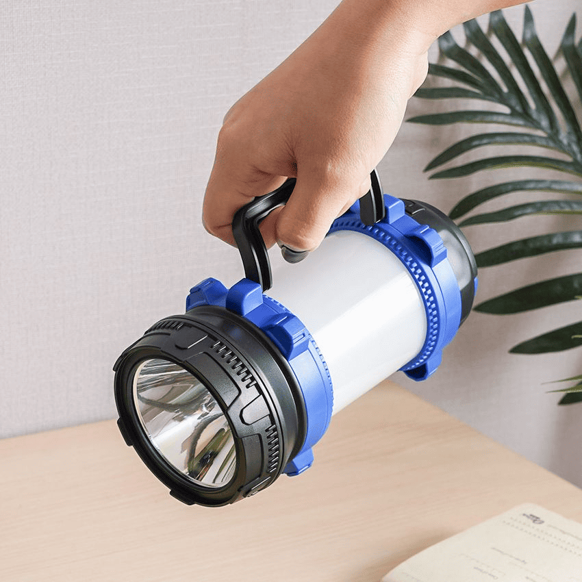 main image for  7 Lampu Camping Terbaik, Cahaya Terang dan Hemat Energi