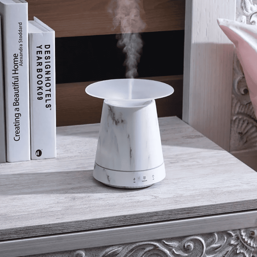 main image for Tips Memilih Alat Pengharum Ruangan, Hunian Bebas Bau!