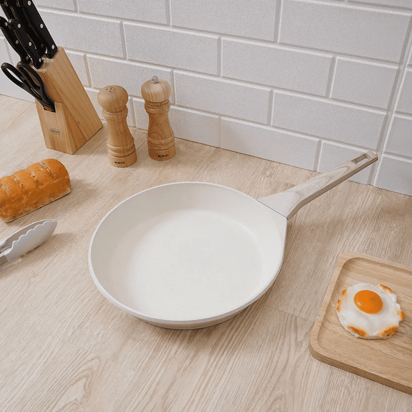 cara-membersihkan-wajan-gosong