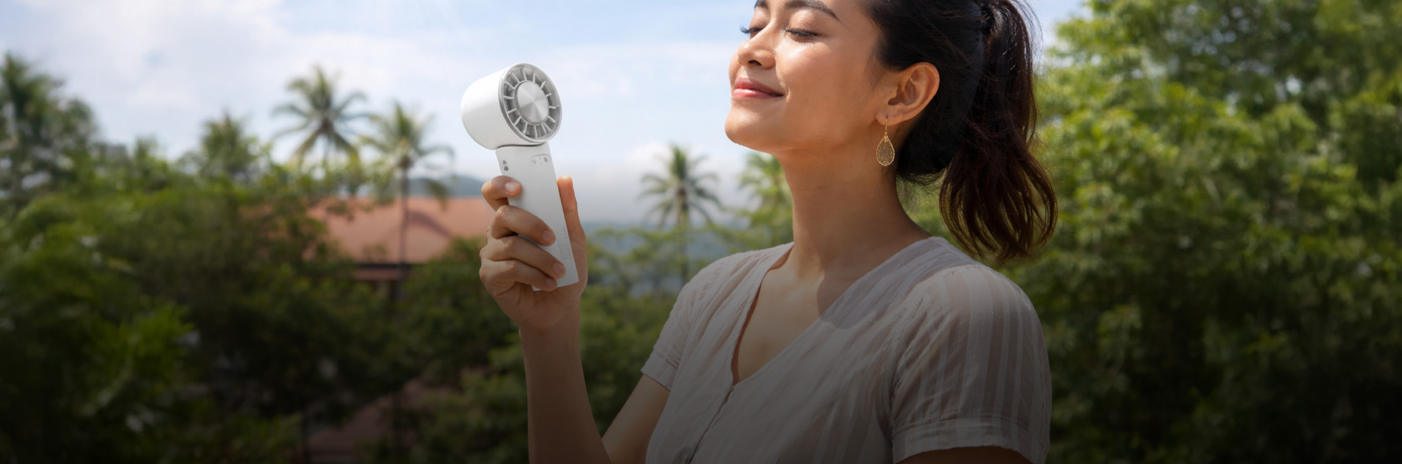 8 Portable Fan Recommendations to Stay Cool in Hot Weather