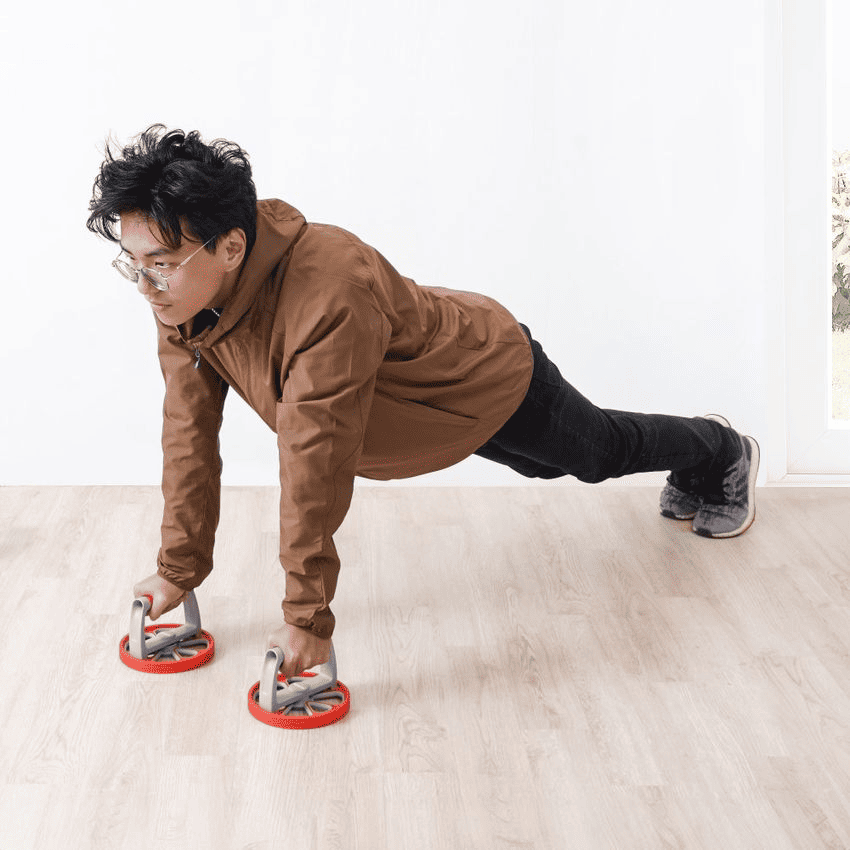 main image for 5 Alat Push Up Wajib Ada untuk Latihan Kekuatan di Rumah