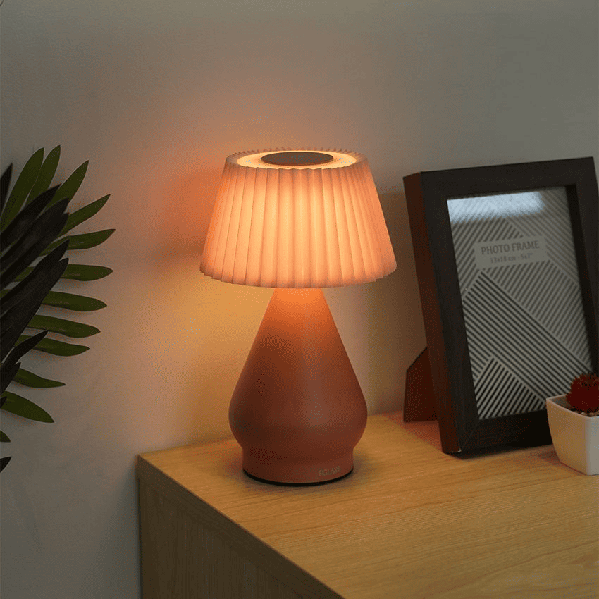 tidur-dengan-lampu-menyala