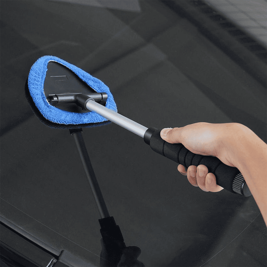 cara-membersihkan-interior-mobil