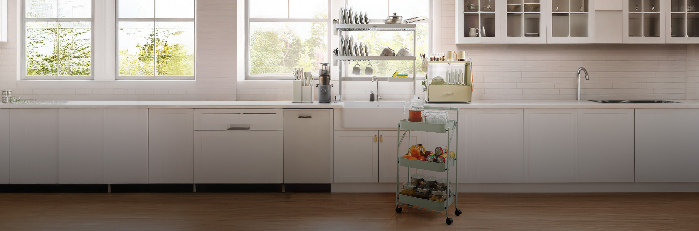 7 Kitchen Storage Ideas That Not Only Keep Things Tidy but Also Make It More Comfortable