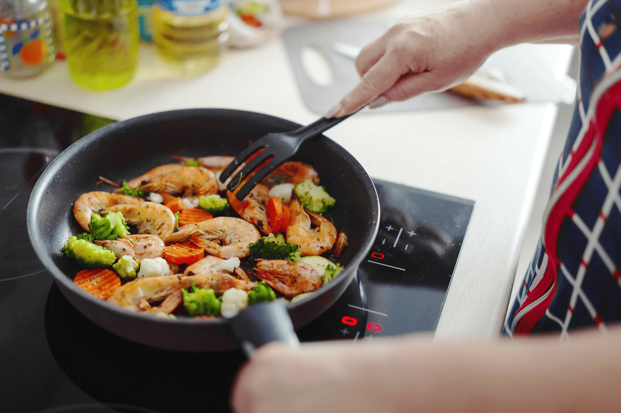 main image for 14 Teknik Memasak ala Chef Bikin Hidangan Selalu Lezat!