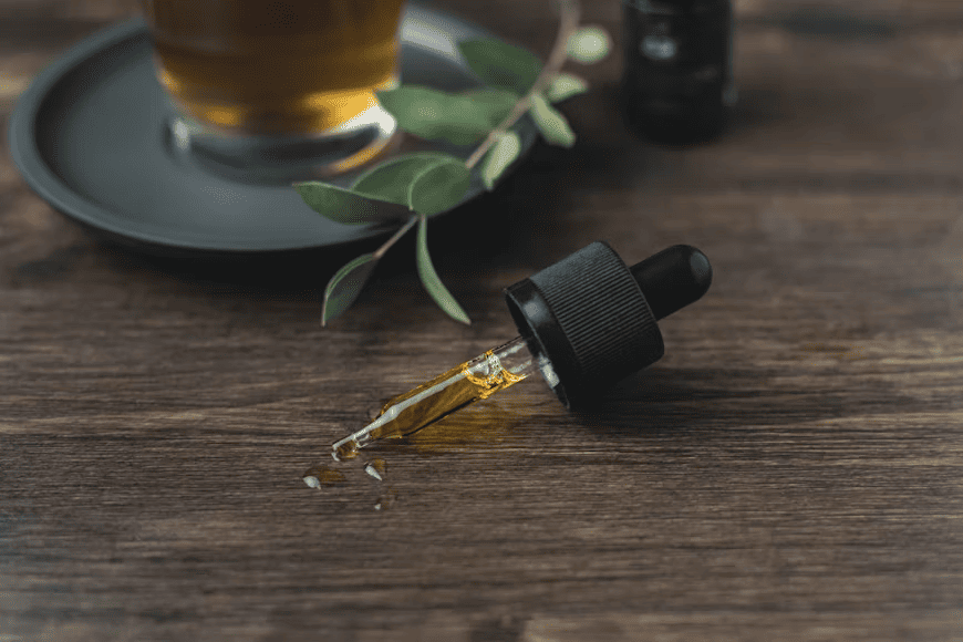 main image for Apa Itu Essential Oil? Kenali Fungsi dan Kegunaannya