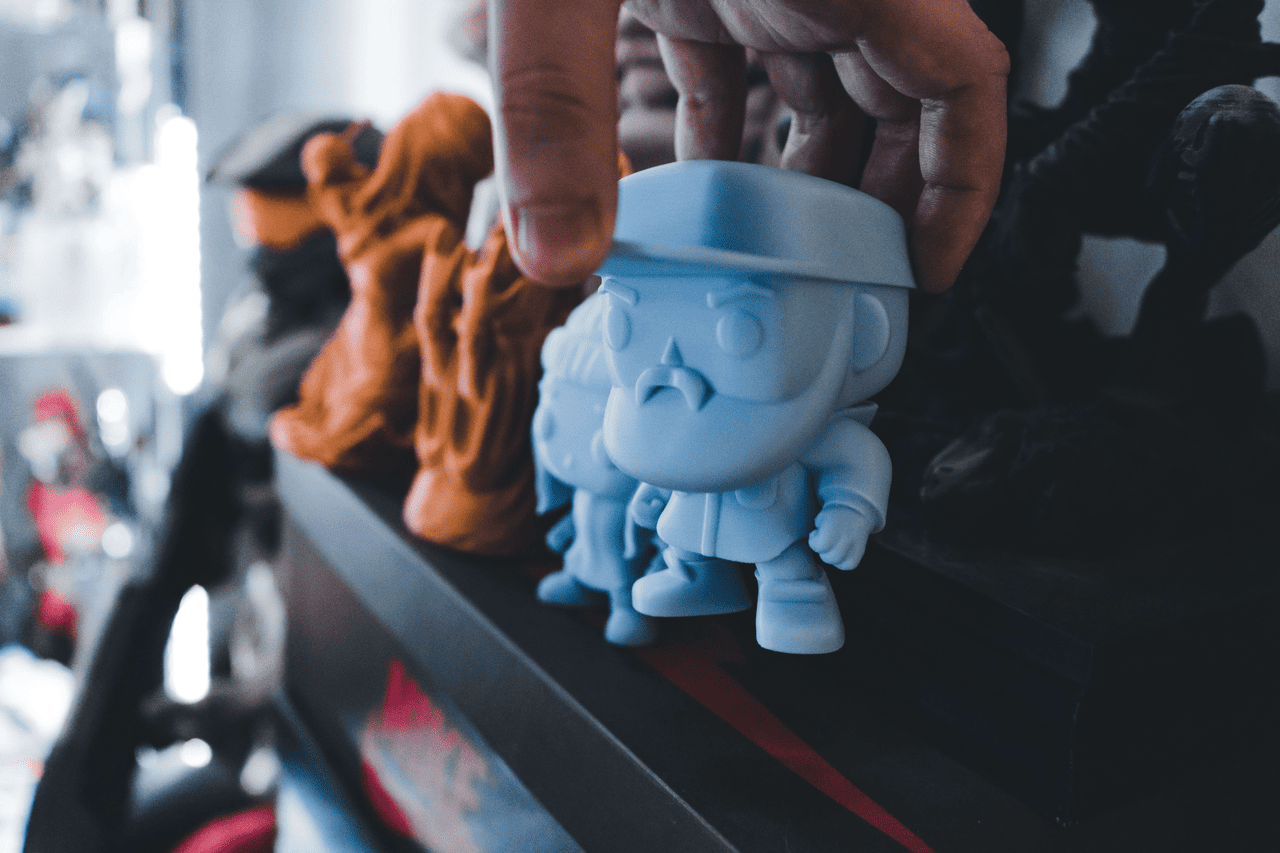 main image for 4 Rekomendasi Rak & Kotak Action Figure, Kolektor Wajib Punya