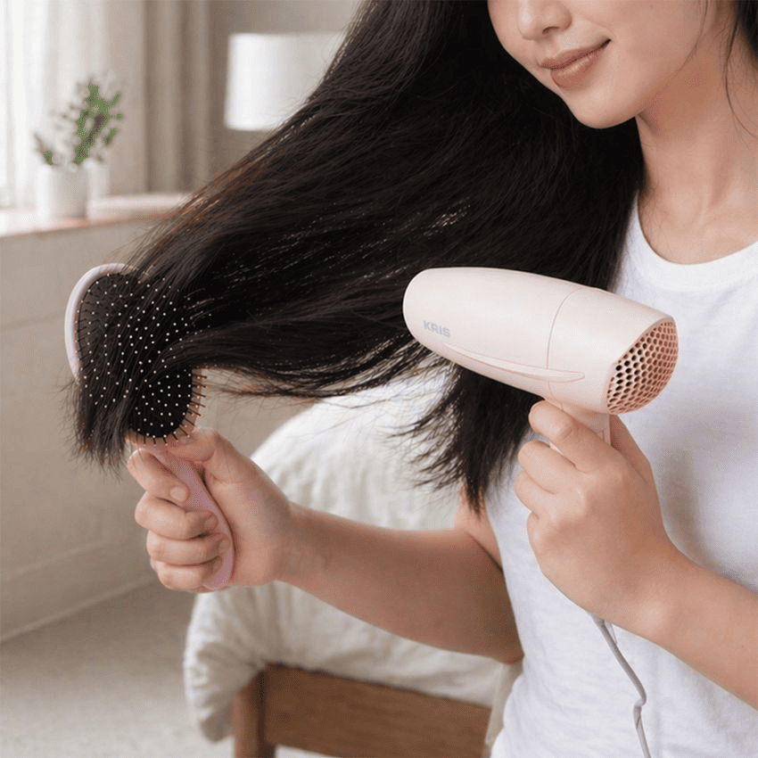 apakah-hair-dryer-merusak-rambut