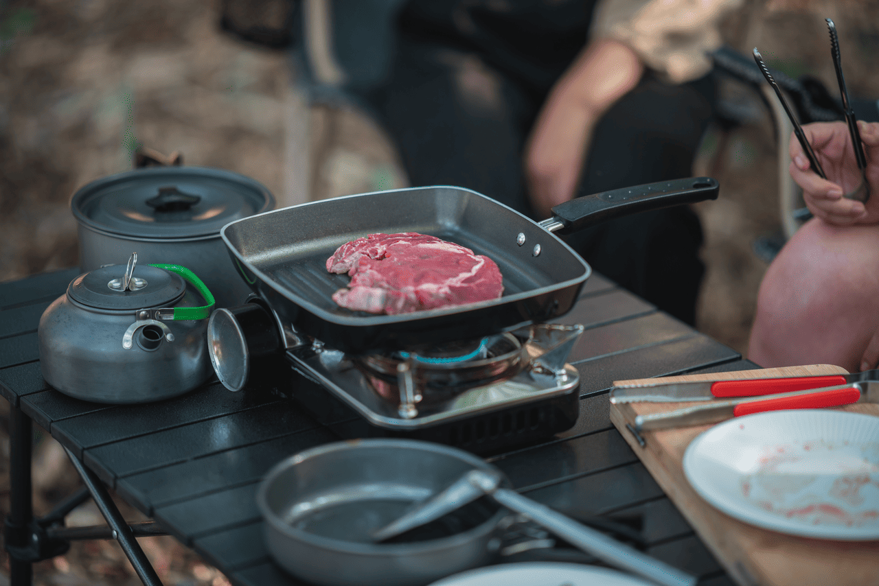 main image for 4 Alat Masak Camping, Praktis untuk Petualangan Outdoor!