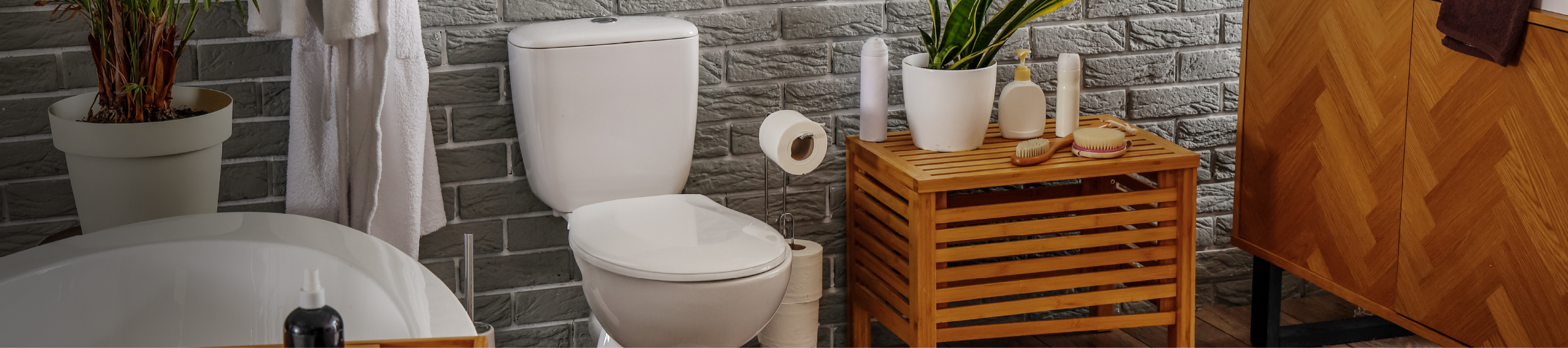 Kamar Mandi & Laundry