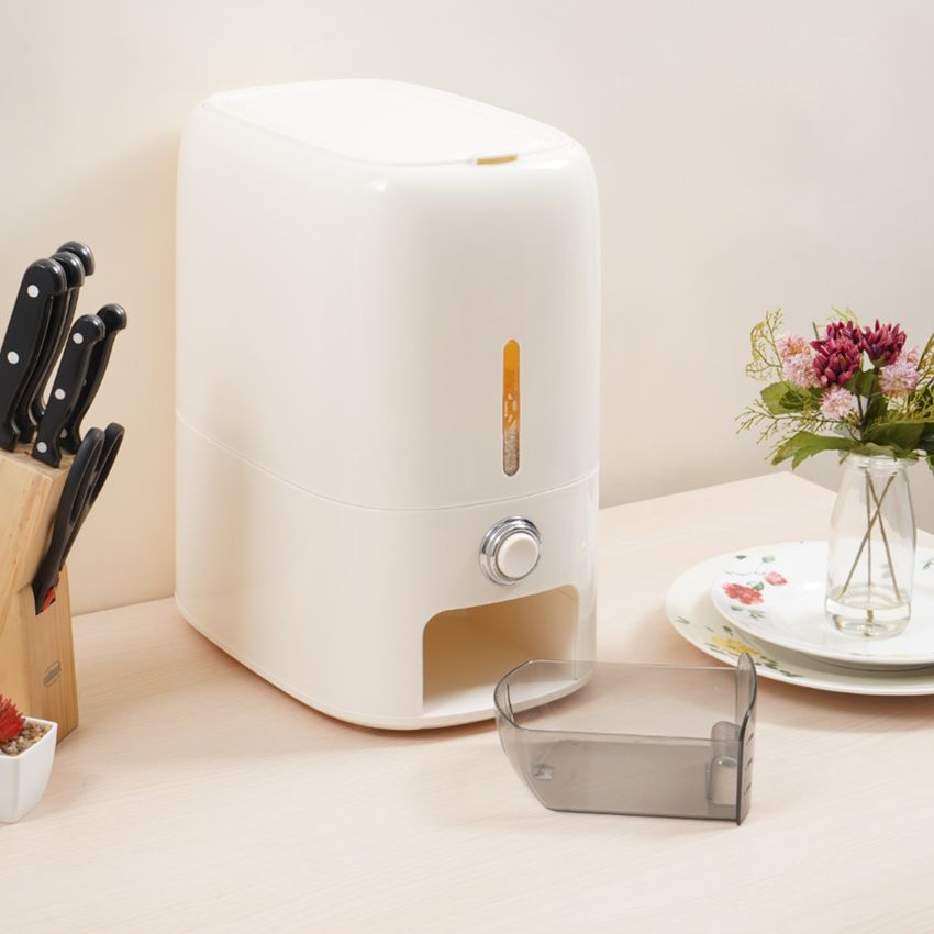 main image for Rekomendasi Dispenser Beras yang Praktis dan Anti Tumpah!