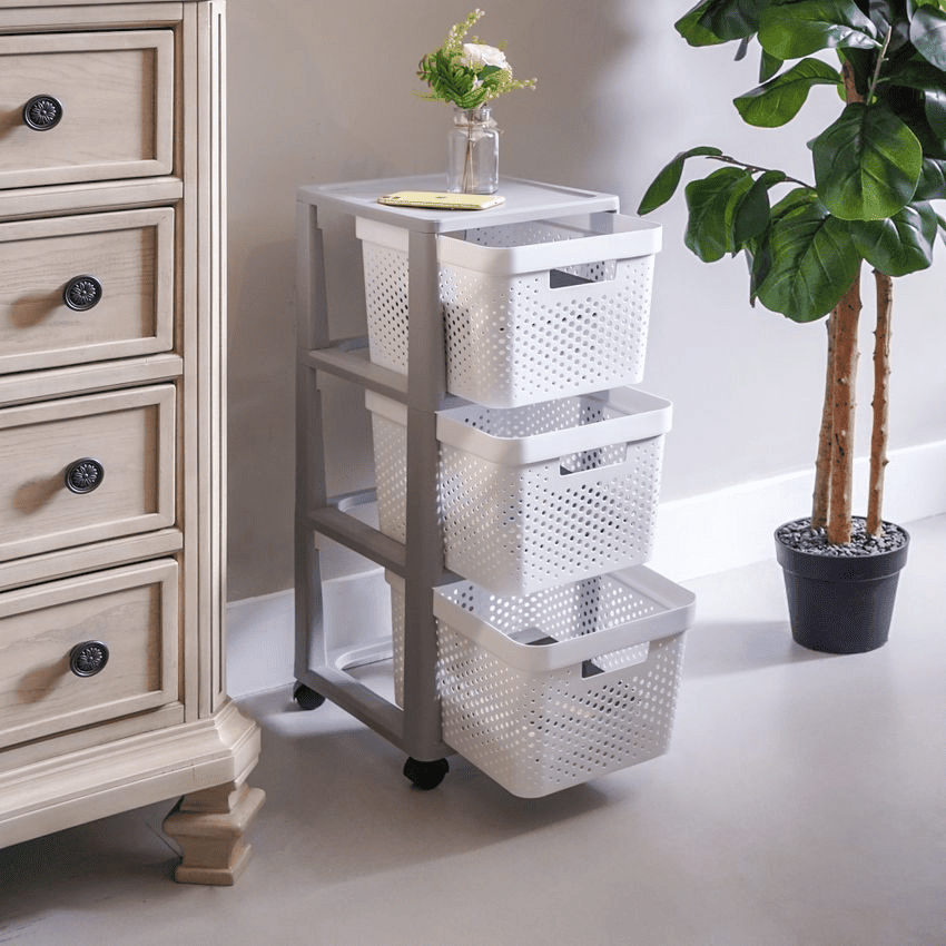 tempat-menyimpan-barang-cadangan